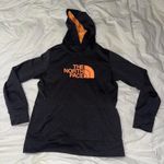 The North Face  women’s hoodie Photo 0