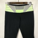 Lululemon  Wunder Under Crop in Black & Quilt Spring 6 Photo 35