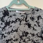 Kokun Grey Marble Print Fitted‎ Crew Size Small Bamboo Cashmere Top Gray Photo 3