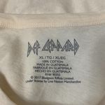 Def Leppard  USA tour 80 studded graphic tee cropped T-shirt sz XL Photo 2