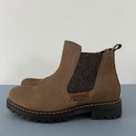 Josef Seibel Marta 03 Olive Green Nubuck Leather Ankle Chelsea Boots Size 6.5 Photo 4