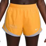 Nike Women's Dri-FIT Tempo Graphic Shorts Photo 0