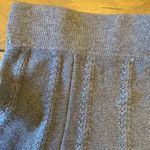 CAbi  Gray femme gray A line pleated skirt size‎ S Photo 3