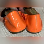 BCBG Paris Women’s Size 8.5 Magie Elastic Ballet Neon Orange Watermelon Flats Photo 3