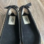UGG  Indah Women’s Flats – Black/Tan Burlap Polka Dot Bow Back Shoes Sz 5 Photo 4