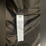 Alo Yoga  NWT Socialite Shacket Button Down Pockets Expresso Size M SOLD OUT Photo 7
