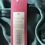 Merona  NWT Green V Neck Soft Stretch Tee buttery soft 260 Photo 5