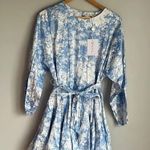 WAYF NEW ALTONIA BOTANICAL PRINT SWING DRESS IN BLUE TOILE Photo 1