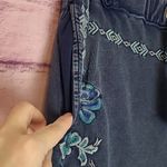 Sundance FADED FIELDS NAVY SUNWASHED FLORAL EMBROIDERED JOGGER PANTS SMALL Photo 5