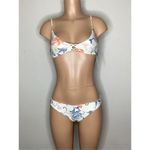 O'Neill New. O’Neill floral bikini. S/L. Retail$89 Photo 2