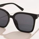 SheIn Black Sunglasses Photo 1