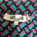 Diane Von Furstenberg DVF Chain Print Silk Cropped Short Sleeve V-Neck Top Button Front Boxy Pajama L Photo 13