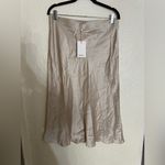 Quince  100% Washable Silk Skirt in champagne color size L Photo 5