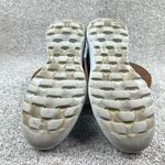 New Balance Skechers Women's Go Walk Joy Miraculous size 11 Photo 4