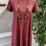 Boutique Eien Women Burgundy Polyester ShortSleeve RoundNeck Knee Length Dress S Photo 0