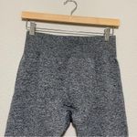 AYBL  Ombré Gray Seamless Leggings Photo 7