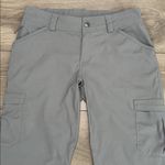 Duluth Dry On The Fly Gray Mid Rise Capri Pants Size 6 Photo 1