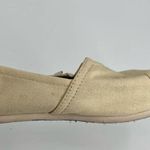 Toms ALPARGATA Classic Women’s Canvas Shoes Cream slip on flat casual size 7 Photo 0