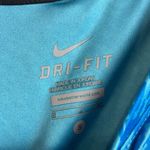 Nike Dri-Fit Woman’s Blue Lightweight Casual Athletic Running Gym Workout Tee Photo 2