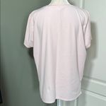 Under Armour  Women’s Pink Short Sleeve Loose Fit Athletic T-Shirt XL Photo 3