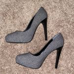 Charles David Charles Davis Hounds Tooth Black Heel Pumps Photo 0