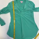 Lilly Pulitzer XS Teal Silk Blouse - 100% Silk with Green Gemstone Buttons Photo 6
