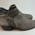 Vince Camuto  Booties Women's 8 M Gray Suede Perdula Ankle Boots Back Zip Boho Photo 0