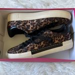 Vince Camuto Women’s brown leopard SENILE OXFORD SNEAKER size 8.5 M Photo 3