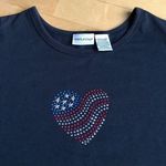 White Stag Crystal, Bling, Rhinestone Heart Tee, Black, Red, White, Blue, Size L Photo 0