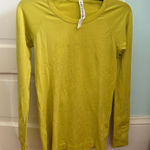 Lululemon  Swiftly Tech Long Sleeve Size 6  Photo 0