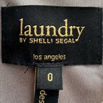 Laundry by Shelli Segal  Metallic gold tiered V-neck lined dress, size 0 party Photo 2