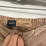 Old Navy shorts! Women’s brown tan khaki every day shorts size medium! Photo 1