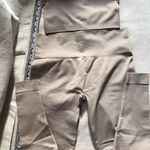 Set Active Leggings & Matching Bra Photo 3