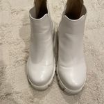 Soda white booties Photo 3