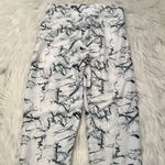 Series 8 Leggings White Black Gray Marble Print Photo 9