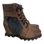 Sorel  Joan of Arctic Wedge lll Lexie Brown Leather Boots Size 10 Black Winter Photo 1