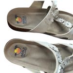 Maui Island  Womens White Flower Embellished Cork Footbed Sandals Sz 10W Photo 1