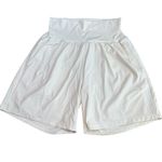 Halara  Size M Softlyzero Airy Super High Waisted Yoga Shorts‎ 7" Pockets Egret Photo 2