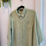 Relativity  Suede Feel Pastel Green Cottage Core Women's Button Down Size Large Photo 2