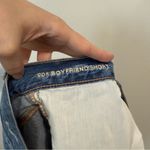 American Eagle  Medium Wash High Waisted 90s Boyfriend Short Distressed Size 4 Photo 6