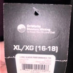 Athletic Works Set 2 maroon/lt blue tops - XL Photo 9