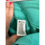 FIGS Technical Collection Women's oasis zamora joggers Scrub Pants size Medium Photo 3