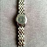 Gucci Ladies  5500L stainless steel watch 🤍🖤💙 Photo 8