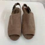 Life Stride ‎ women's tan soft system faux suede buckle chunky wedge heel shoes Photo 1