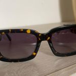 Quay Australia Yada Yada sunglasses Photo 0