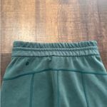 Lululemon  Softstreme High-Rise Straight-Leg Cropped Pant Size 2 Photo 5