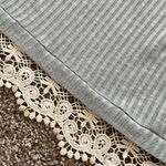 Lily Star | gray ribbed top size small Photo 12