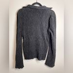 Roommates  Black Textured Stretch V-Neck Button Down Women’s Shirt Sz M EUC Photo 2