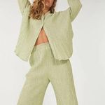 SOVERE Lenox Oversized Shirt and Pant Set Photo 0