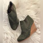 Audrey Brooke  Boots Womens 6M Cindy Chelsea Olive Green Wedge Almond Toe Comfort Photo 1